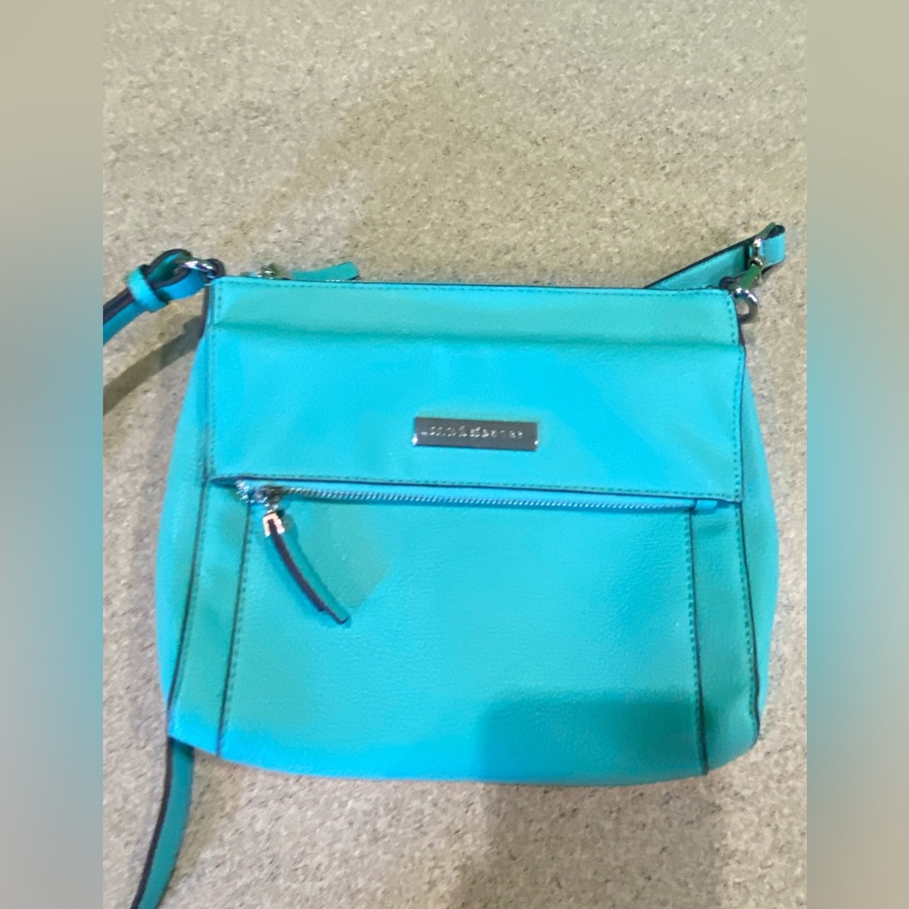 Liz Claiborne Turquoise Casual Crossbody Bag – Pebbled Faux Leather
